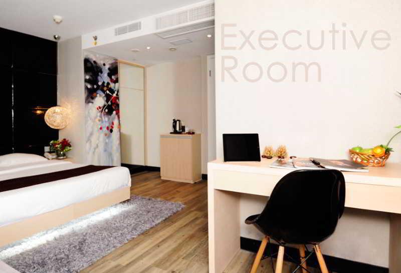 M1 Hotel Hong Kong Extérieur photo